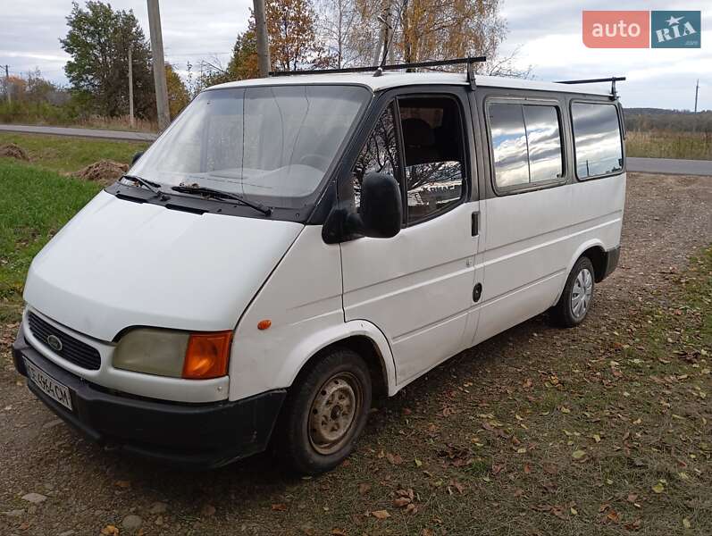 Мінівен Ford Econovan 1997 в Сторожинці