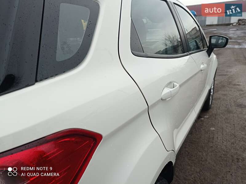 Позашляховик / Кросовер Ford EcoSport 2015 в Мукачевому