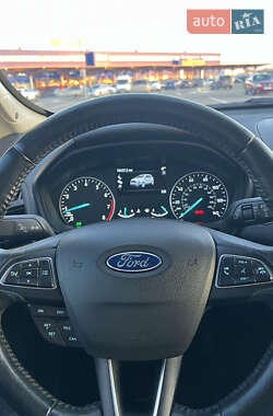 Позашляховик / Кросовер Ford EcoSport 2019 в 