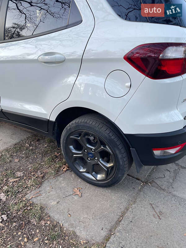 Позашляховик / Кросовер Ford EcoSport 2017 в Львові