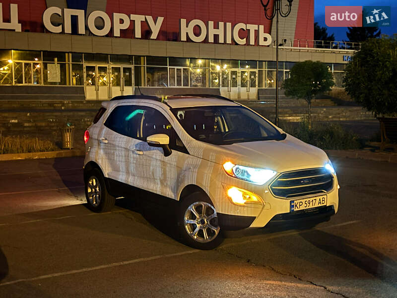 Позашляховик / Кросовер Ford EcoSport 2018 в 