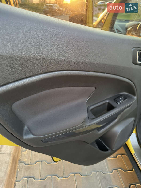 Внедорожник / Кроссовер Ford EcoSport 2015 в Днепре