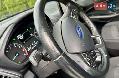 Позашляховик / Кросовер Ford EcoSport 2019 в 