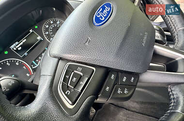 Позашляховик / Кросовер Ford EcoSport 2019 в 