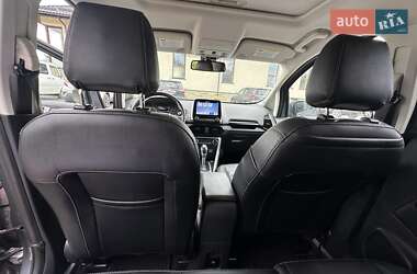 Позашляховик / Кросовер Ford EcoSport 2018 в 