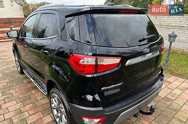 Внедорожник / Кроссовер Ford EcoSport 2018 в 
