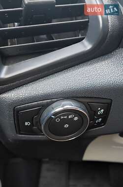 Внедорожник / Кроссовер Ford EcoSport 2018 в 