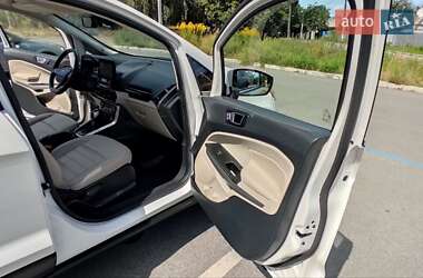Внедорожник / Кроссовер Ford EcoSport 2018 в 