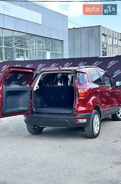 Внедорожник / Кроссовер Ford EcoSport 2018 в 
