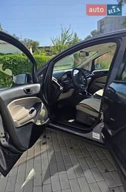 Позашляховик / Кросовер Ford EcoSport 2021 в 
