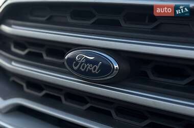 Позашляховик / Кросовер Ford EcoSport 2019 в 