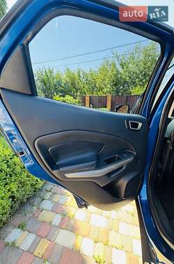 Позашляховик / Кросовер Ford EcoSport 2017 в 