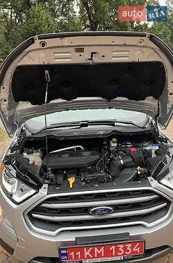 Позашляховик / Кросовер Ford EcoSport 2020 в 