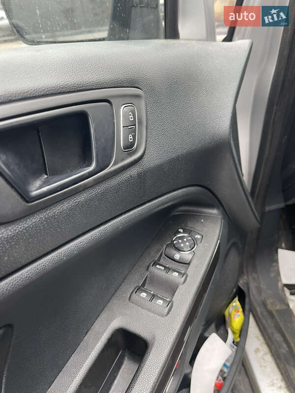 Внедорожник / Кроссовер Ford EcoSport 2019 в Киеве фото 16 Внедорожник / Кроссовер Ford EcoSport 2019 в Киеве