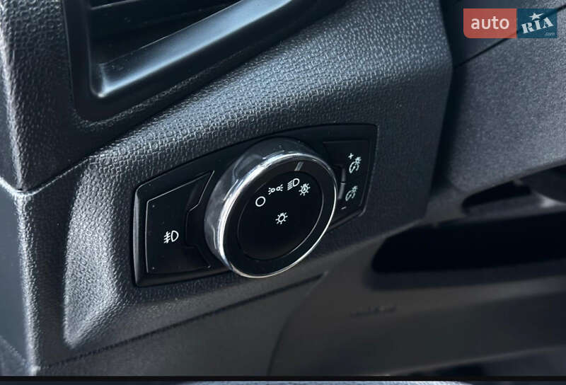 Позашляховик / Кросовер Ford EcoSport 2018 в Львові фото 12 Позашляховик / Кросовер Ford EcoSport 2018 в Львові