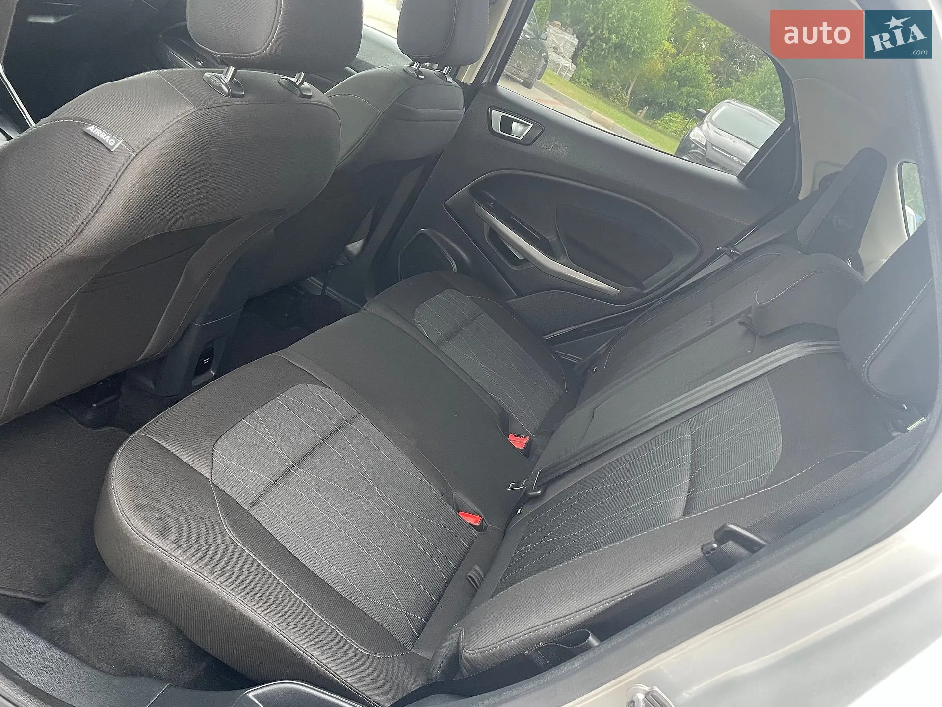 2019 Ford EcoSport - мініатюра 38