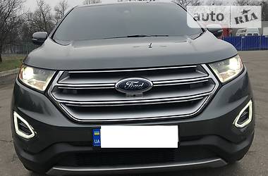 Внедорожник / Кроссовер Ford Edge 2018 в 