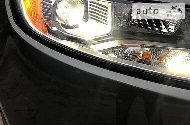 Внедорожник / Кроссовер Ford Edge 2018 в 
