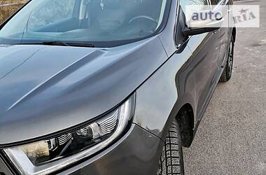 Позашляховик / Кросовер Ford Edge 2015 в 