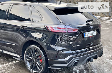 Внедорожник / Кроссовер Ford Edge 2019 в 