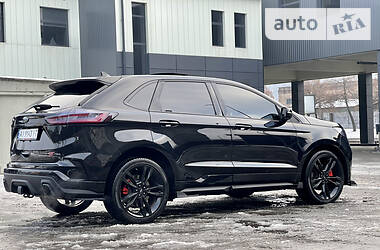 Внедорожник / Кроссовер Ford Edge 2019 в 