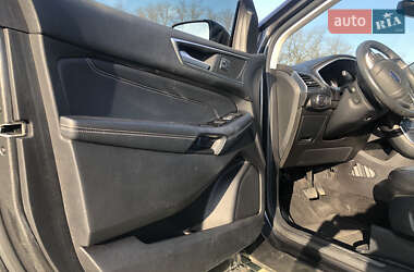 Внедорожник / Кроссовер Ford Edge 2017 в 