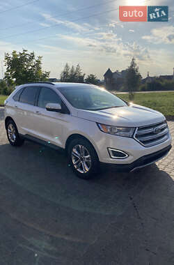 Внедорожник / Кроссовер Ford Edge 2015 в 