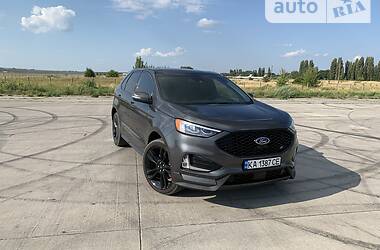 Внедорожник / Кроссовер Ford Edge 2019 в 