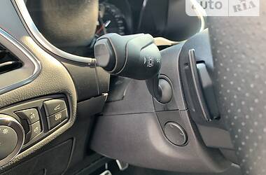 Внедорожник / Кроссовер Ford Edge 2019 в 