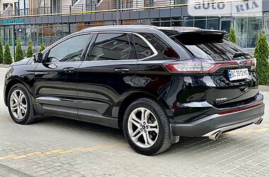 Внедорожник / Кроссовер Ford Edge 2016 в 