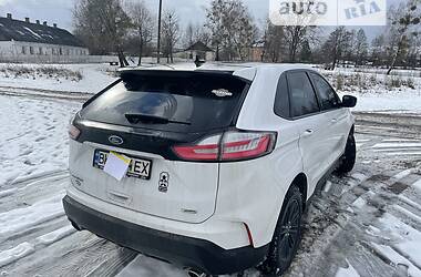 Внедорожник / Кроссовер Ford Edge 2018 в 