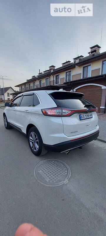 Позашляховик / Кросовер Ford Edge 2015 в Броварах