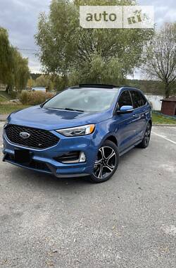 Внедорожник / Кроссовер Ford Edge 2019 в 