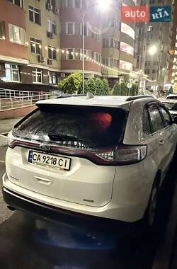 Внедорожник / Кроссовер Ford Edge 2018 в 