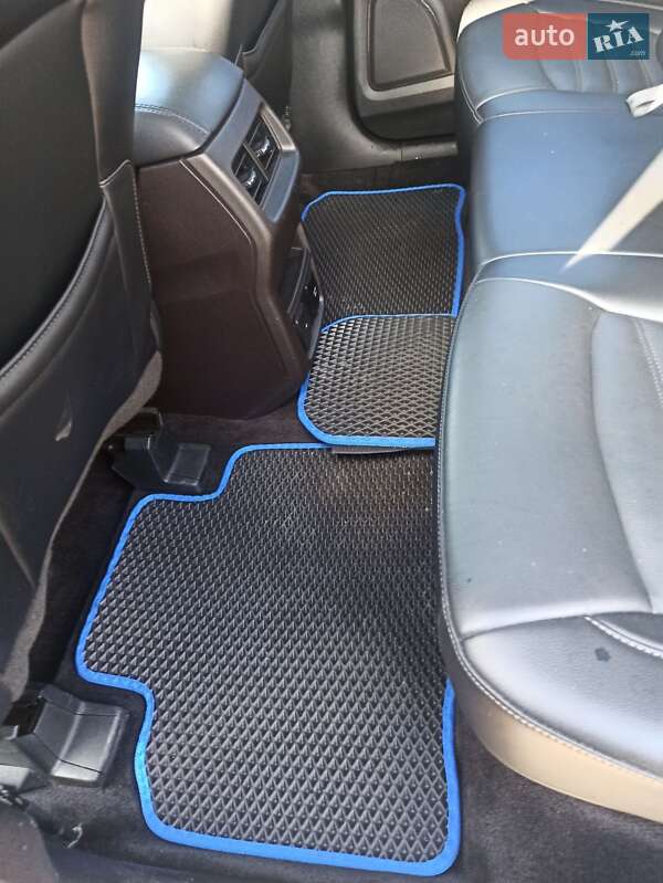 Внедорожник / Кроссовер Ford Edge 2016 в Южноукраинске