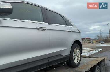 Внедорожник / Кроссовер Ford Edge 2016 в 