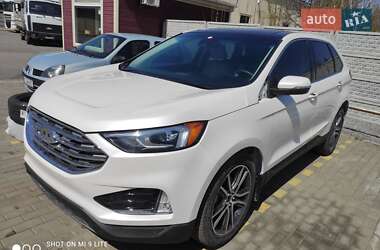 Внедорожник / Кроссовер Ford Edge 2019 в 