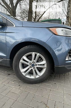 Позашляховик / Кросовер Ford Edge 2018 в Києві