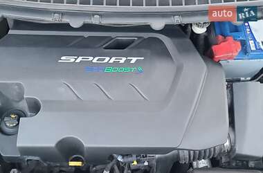 Внедорожник / Кроссовер Ford Edge 2016 в 