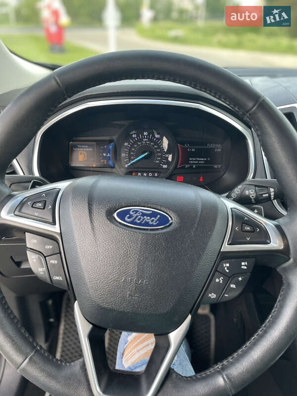 Внедорожник / Кроссовер Ford Edge 2016 в Мостиске