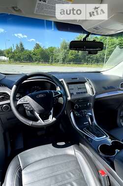 Внедорожник / Кроссовер Ford Edge 2016 в 