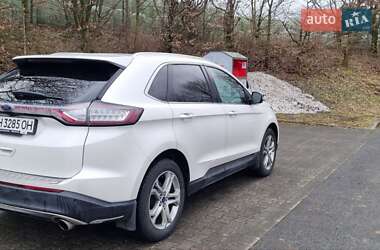 Внедорожник / Кроссовер Ford Edge 2016 в 