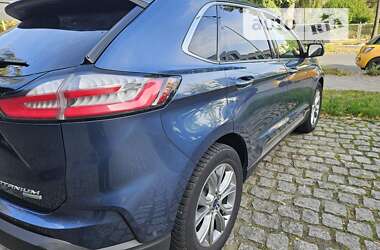 Внедорожник / Кроссовер Ford Edge 2019 в 