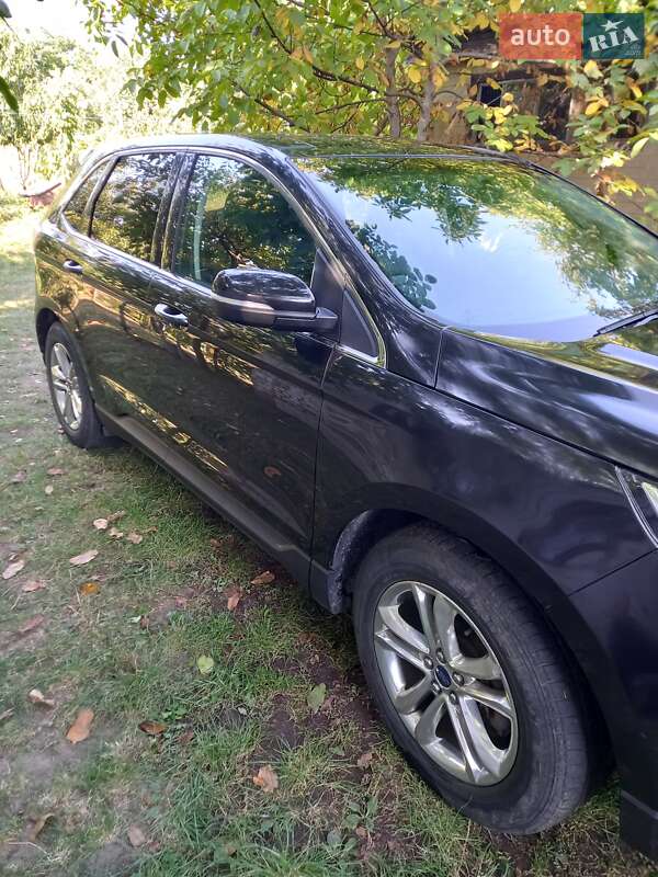Позашляховик / Кросовер Ford Edge 2015 в Звенигородці