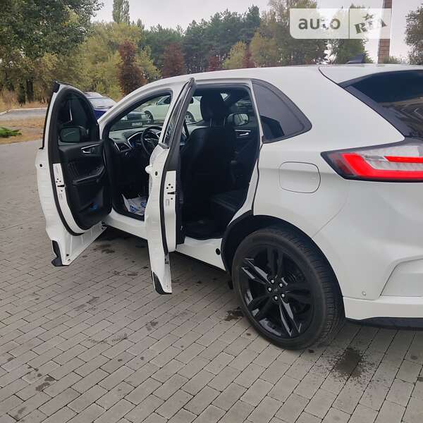 Внедорожник / Кроссовер Ford Edge 2020 в Горишних Плавнях