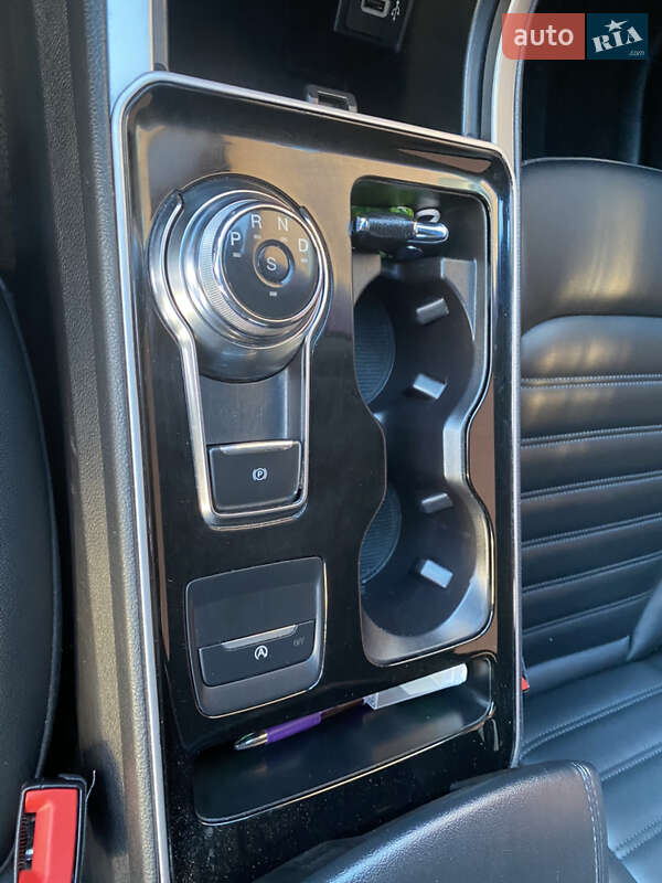 Внедорожник / Кроссовер Ford Edge 2019 в Ивано-Франковске