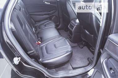 Внедорожник / Кроссовер Ford Edge 2015 в 