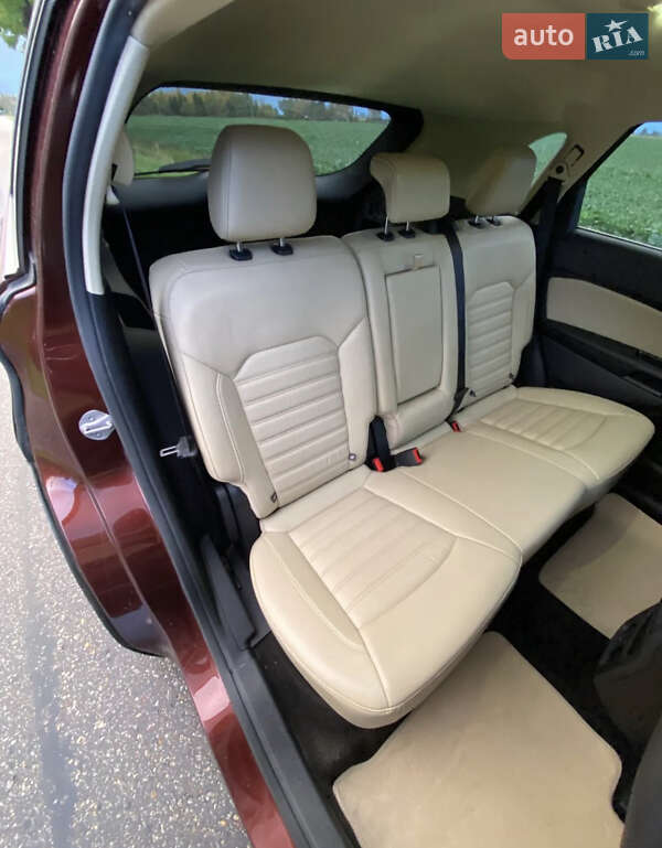 Внедорожник / Кроссовер Ford Edge 2015 в Луцке