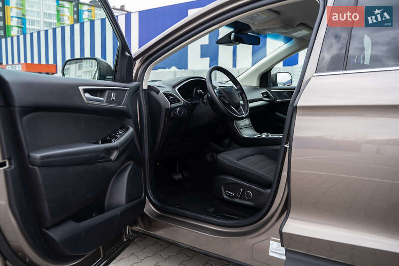 Внедорожник / Кроссовер Ford Edge 2019 в Ивано-Франковске