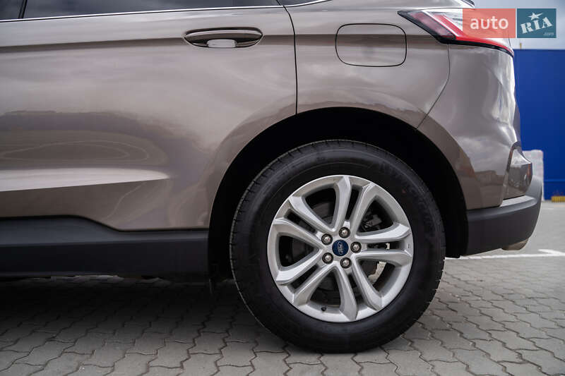 Внедорожник / Кроссовер Ford Edge 2019 в Ивано-Франковске